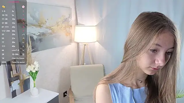 YuriKastner online show from October 2025 04:11:01 AM