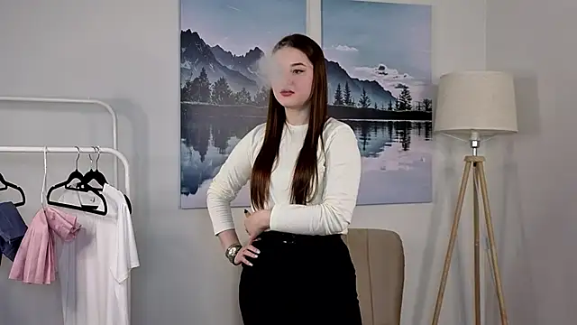 RhodaHillyard online show from September 2025 09:34:02 AM