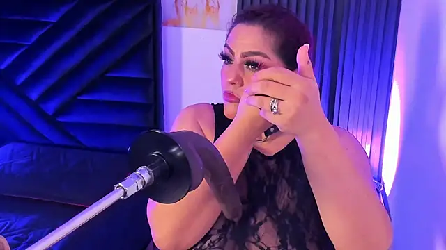 Aliyahsstone online show from October 2025 03:50:02 AM