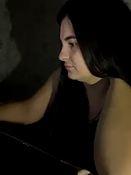 SweetBerryX online show from November 2025 11:26:01 PM