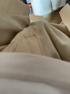 Snapshot of leeyoung_ chatting on October 2025 07:17:01 AM leeyoung online show from October 2025 07:17:01 AM