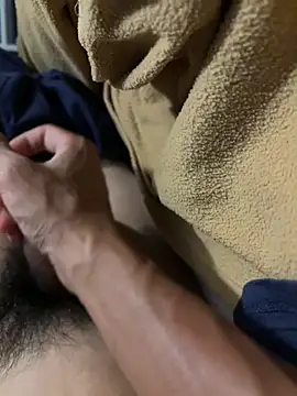 Snapshot of leeyoung_ chatting on November 2025 06:40:02 PM leeyoung online show from November 2025 06:40:02 PM