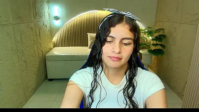 dany r  online show from January 2026 01:26:02 PM