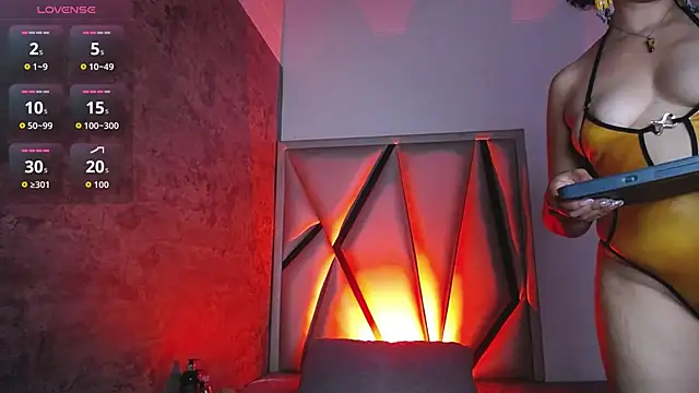 Snapshot of Isabella-Rosssi chatting on November 2025 04:34:02 AM Isabella-Rosssi online show from November 2025 04:34:02 AM