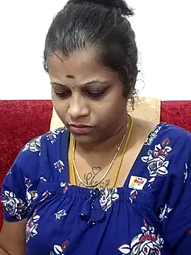 sweetqueen143 online show from April 2026 02:55:01 AM