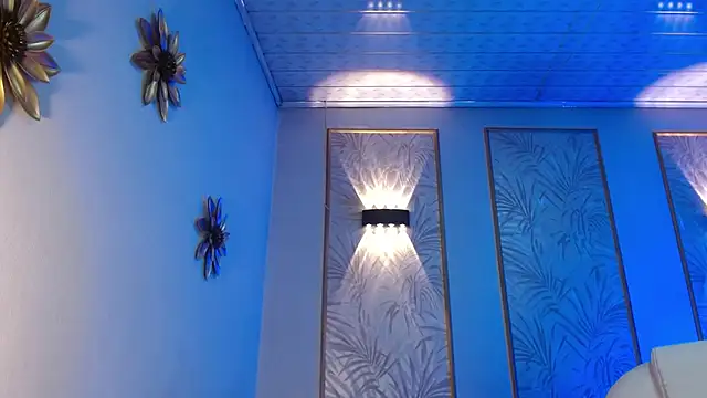 LunaaGrey  online show from October 2025 03:40:02 AM