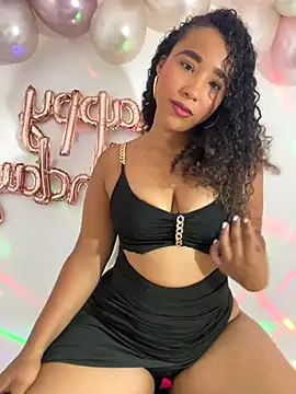 Snapshot of becca_wilsson chatting on October 2025 07:55:02 AM becca wilsson online show from October 2025 07:55:02 AM