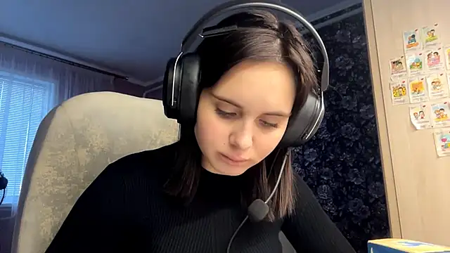 MollyPartey online show from September 2025 02:22:02 PM