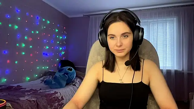 MollyPartey online show from October 2025 09:28:01 AM