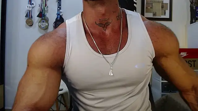 henryhadesflirt online show from April 2026 07:55:01 PM