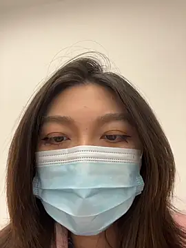 fioralba online show from November 2025 05:57:01 PM