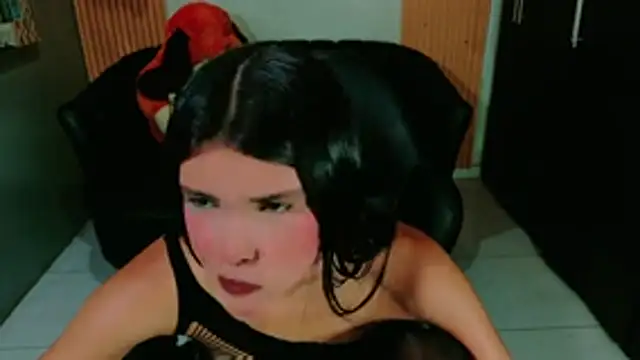 Snapshot of DulceMystery chatting on October 2025 09:22:01 PM DulceMystery online show from October 2025 09:22:01 PM