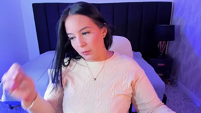 camiladuke7 online show from September 2025 07:39:02 PM