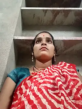 Pooja m online show from September 2025 12:40:01 PM