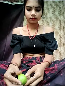 PRACHI-743 online show from November 2025 01:59:02 AM