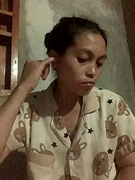 Halyy xx online show from October 2025 02:24:02 PM