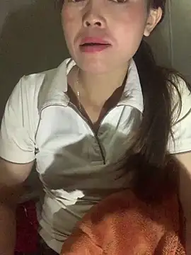 Halyy xx online show from November 2025 02:50:01 PM