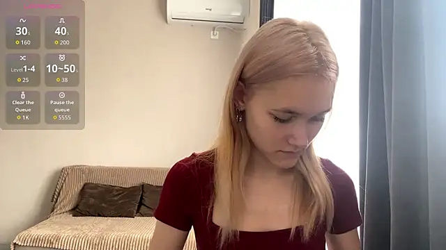 Snapshot of TwinedPeril chatting on October 2025 07:12:02 AM TwinedPeril online show from October 2025 07:12:02 AM