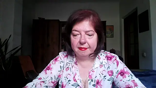 Violet Pulse online show from May 2026 01:42:02 PM