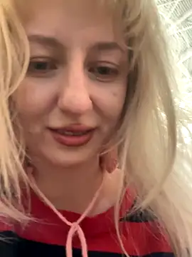 RonnieKiss online show from October 2025 05:42:02 AM