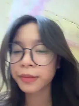 mau15  online show from September 2025 01:02:02 PM