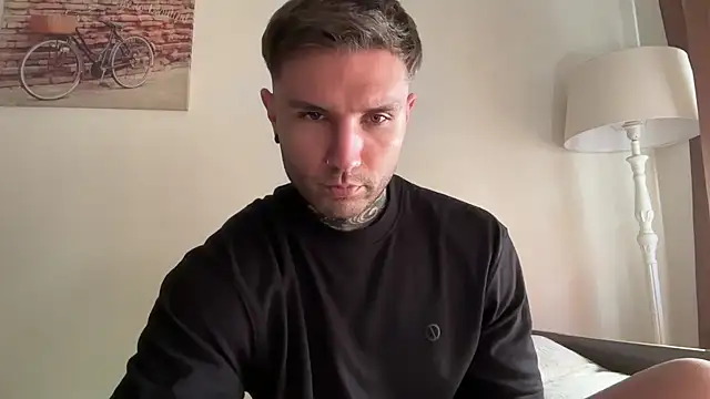 Snapshot of Larsskeet chatting on September 2025 01:45:01 PM Larsskeet online show from September 2025 01:45:01 PM