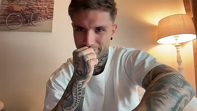 Larsskeet online show from October 2025 01:17:02 PM