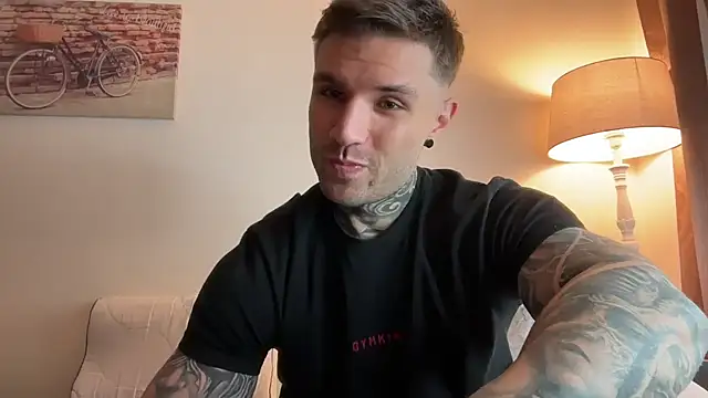 Larsskeet online show from October 2025 01:51:02 PM