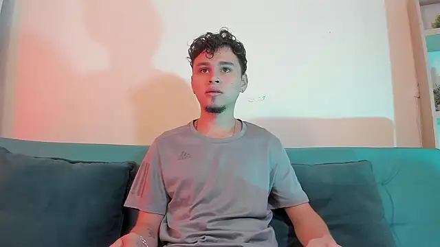 lyon 069 online show from September 2025 02:32:01 PM