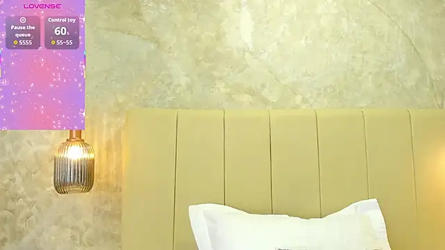 Snapshot of Daksha_a chatting on October 2025 06:32:02 PM Daksha a online show from October 2025 06:32:02 PM