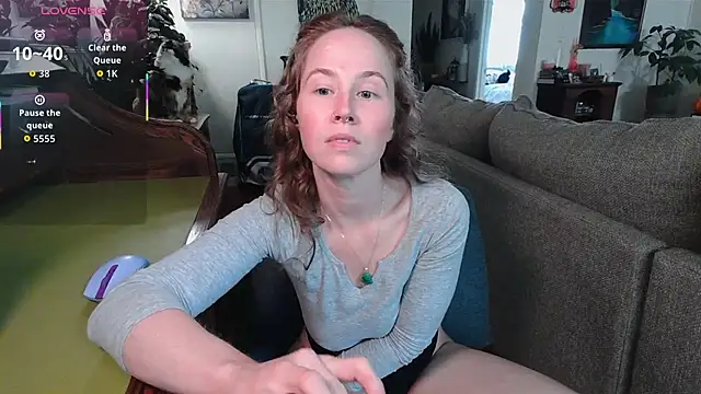 Snapshot of wutangwendy chatting on October 2025 09:00:02 PM wutangwendy online show from October 2025 09:00:02 PM