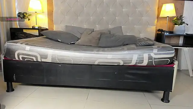 liam twiink online show from November 2025 07:25:02 PM