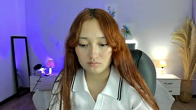 Snapshot of Samara_Hilton_2 chatting on October 2025 08:29:01 PM Samara Hilton 2 online show from October 2025 08:29:01 PM