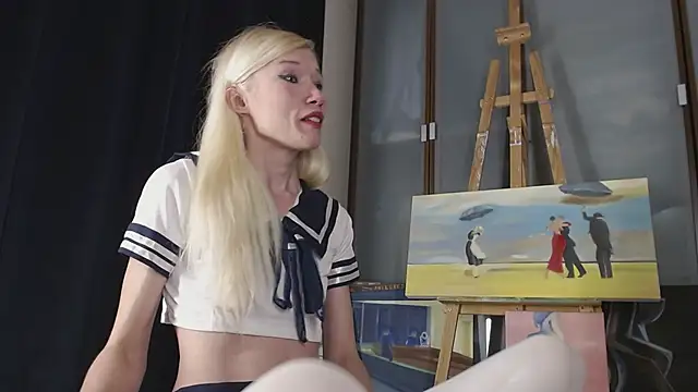 Snapshot of GirlFeetQueen chatting on September 2025 07:07:02 PM GirlFeetQueen online show from September 2025 07:07:02 PM