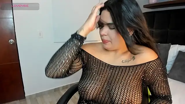 Snapshot of daniela_crozee_ chatting on October 2025 02:03:02 AM daniela crozee online show from October 2025 02:03:02 AM