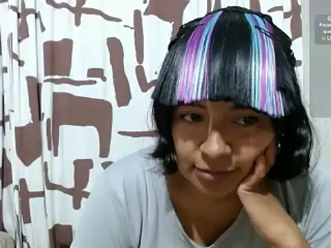 Acelinrose online show from April 2026 01:28:01 AM