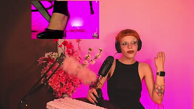 tacodeluxxxe online show from April 2026 03:09:02 AM