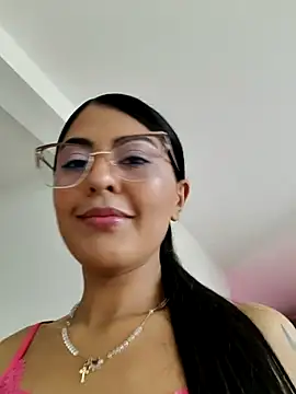 ValeNiitaLuv online show from April 2026 05:59:01 PM