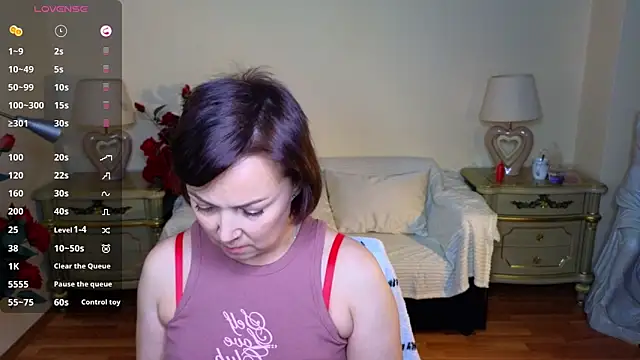 Snapshot of Voila_Rayy chatting on September 2025 11:45:02 AM Voila Rayy online show from September 2025 11:45:02 AM