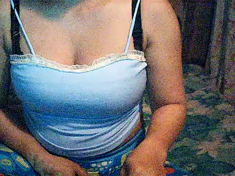 Snapshot of Hot_aya0516 chatting on October 2025 12:46:02 PM Hot aya0516 online show from October 2025 12:46:02 PM