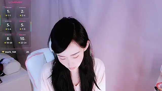 Snapshot of Niannian- chatting on July 2026 07:09:01 PM Niannian- online show from July 2026 07:09:01 PM