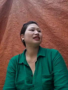 diamond-- online show from October 2025 12:52:02 AM