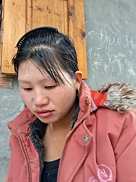 diamond-- online show from November 2025 02:17:02 AM