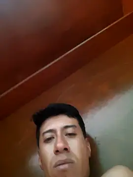 Snapshot of Carlos27hot chatting on October 2025 05:13:02 PM Carlos27hot online show from October 2025 05:13:02 PM