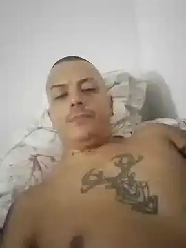 MaximoHall86 online show from September 2025 03:22:01 AM