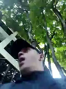 MaximoHall86 online show from October 2025 11:44:02 AM