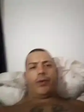 MaximoHall86 online show from November 2025 04:23:02 AM