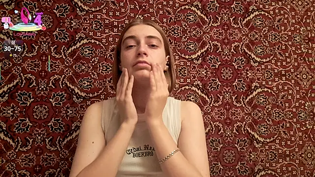 ivetabloom online show from October 2025 05:10:02 PM