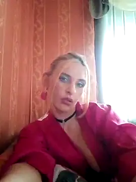 Snapshot of LaraDiva7799 chatting on October 2025 08:46:01 AM LaraDiva7799 online show from October 2025 08:46:01 AM