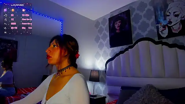 AlisonCold online show from October 2025 12:33:01 PM